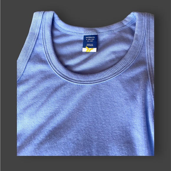 NWT Bundle of 2 Old Navy Ribbed Crop Ultralite Tank Youth Girls Large (10/12) - Picture 4 of 5